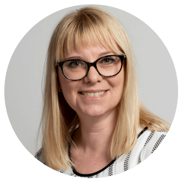 Imogen Allen web designer headshot