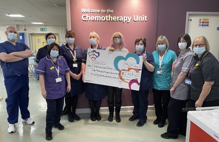 line up for cheque presentation 